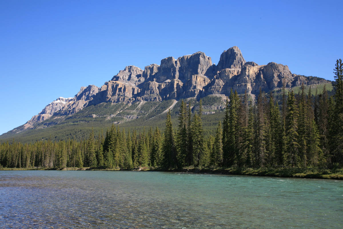 Castle Mountain, Bow Valley Parkway